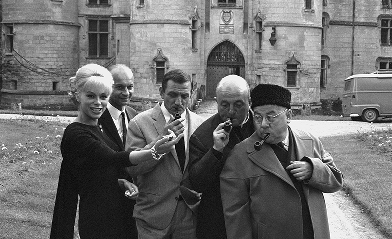 « Mireille Darc et ses tontons flingueurs » : la grande blonde et sa bande